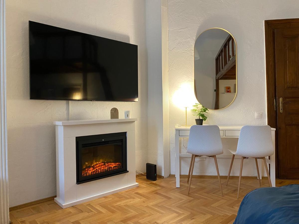 Romantic City Centre Flat - Alexandra Apartment 부다페스트 외부 사진