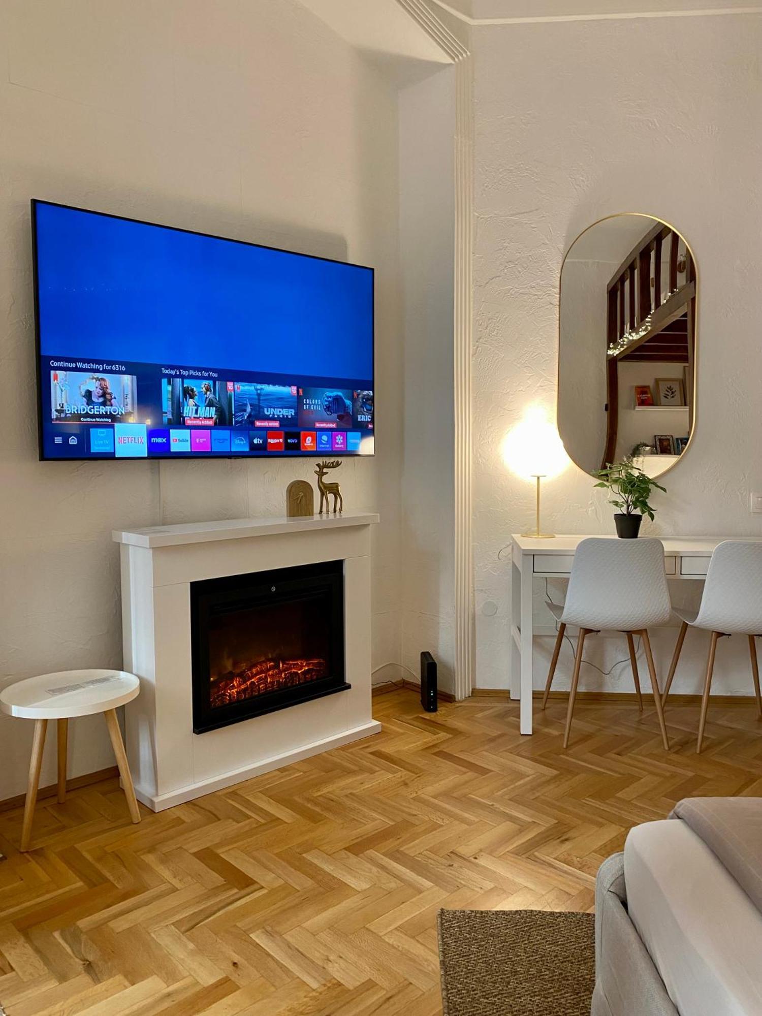 Romantic City Centre Flat - Alexandra Apartment 부다페스트 외부 사진